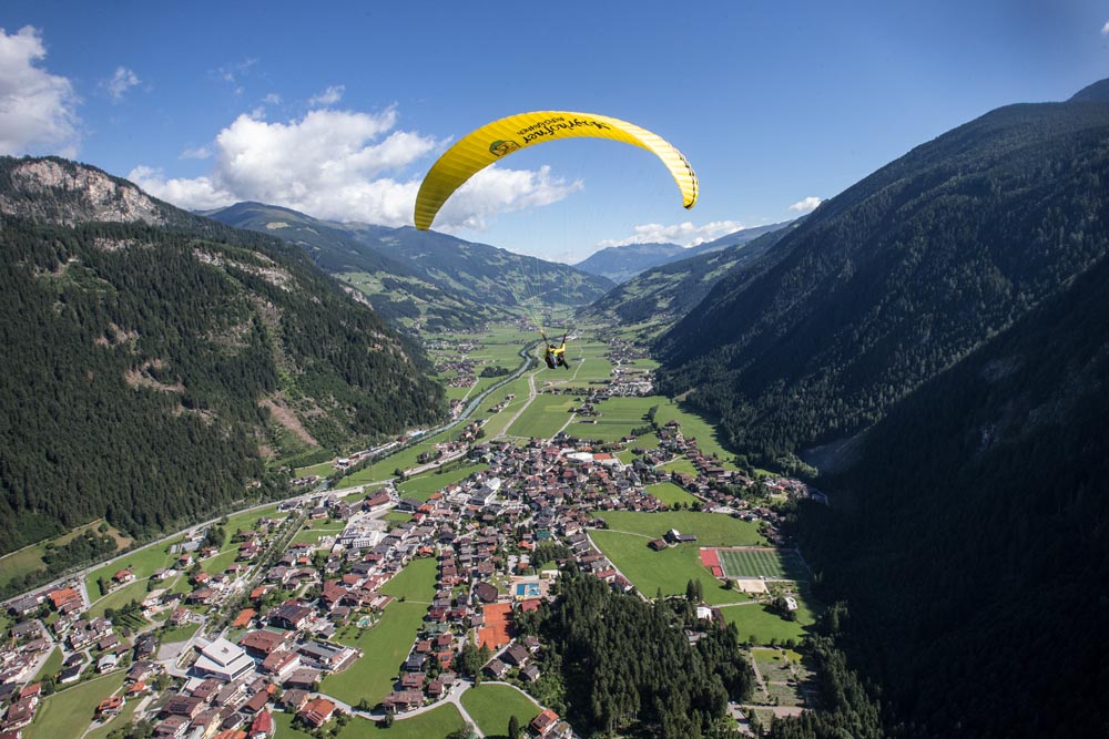 Action Sport Paragliding Foto Dominic Ebenbichler (5).jpg